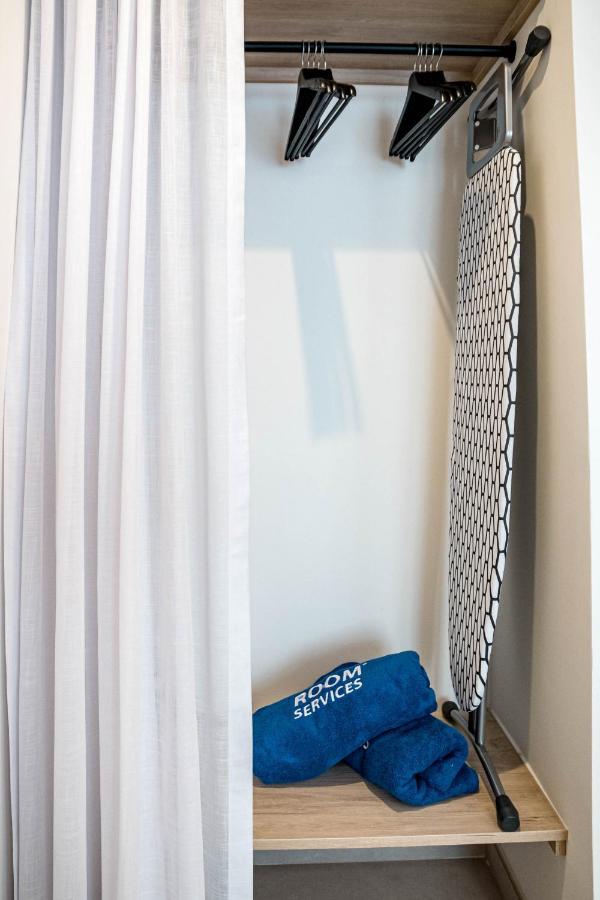 Seaclub Suites Estepona By Roomservices Экстерьер фото